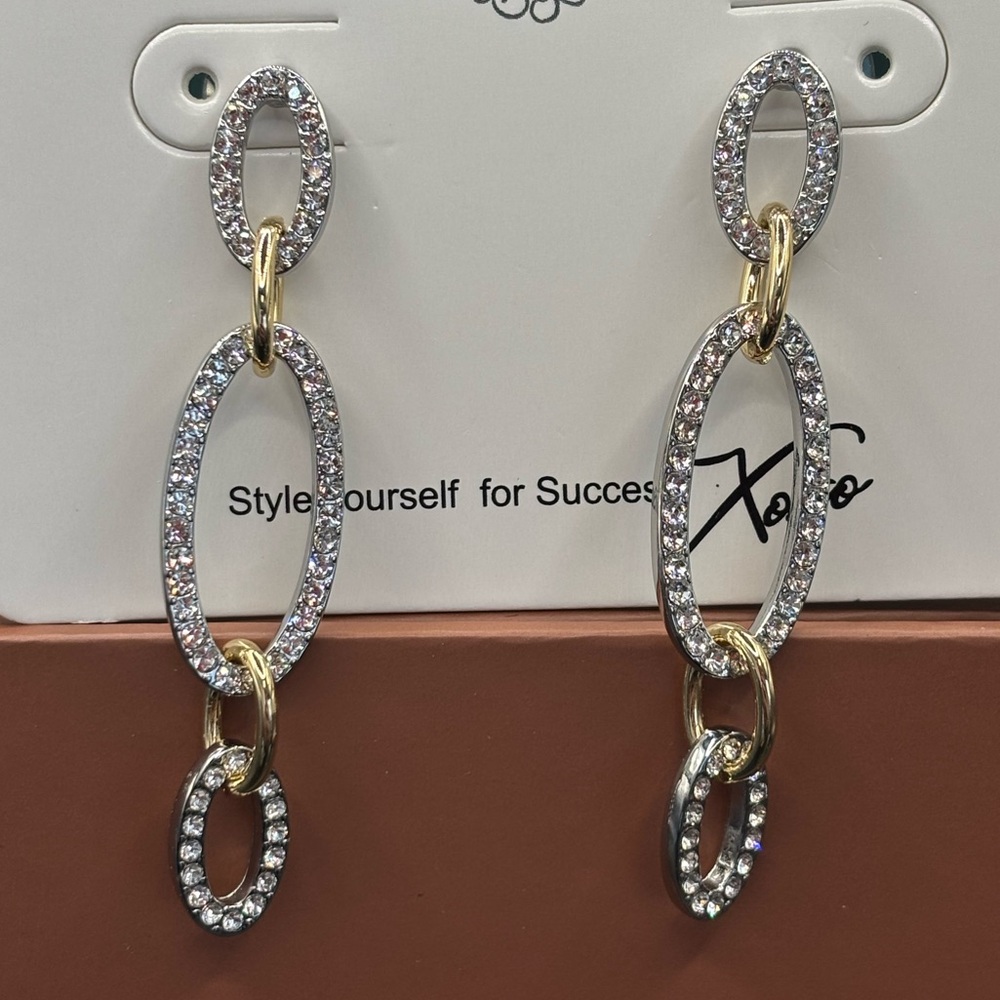 Park Lane Artic January 2026 sparkle box Gold and Silver Drop Earrings